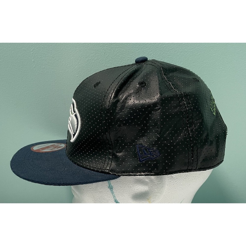 Seattle Seahawks 9FIFTY Black Vinyl Snapback Hat New Era NFL Adjustable Cap - Picture 4 of 6